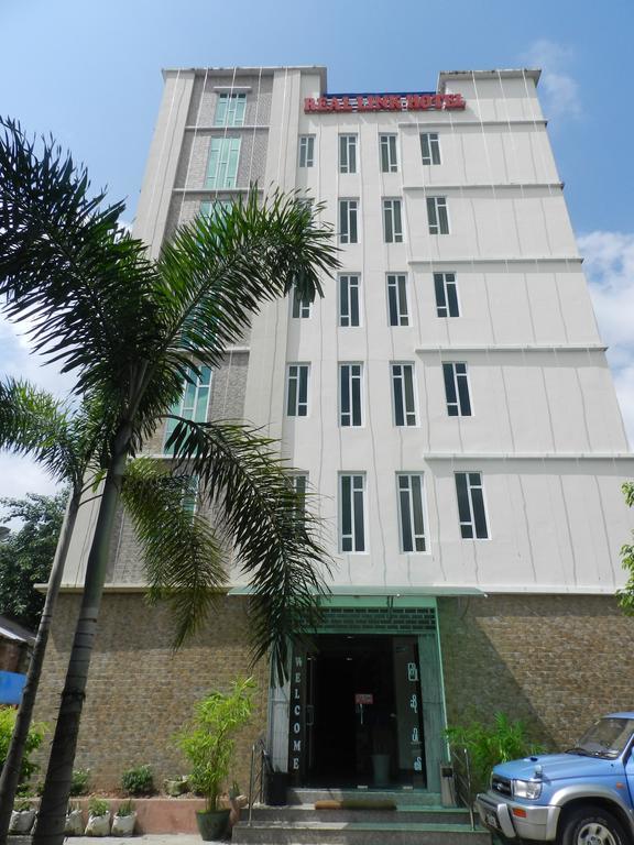 Real Link Hotel Rangum Exterior foto