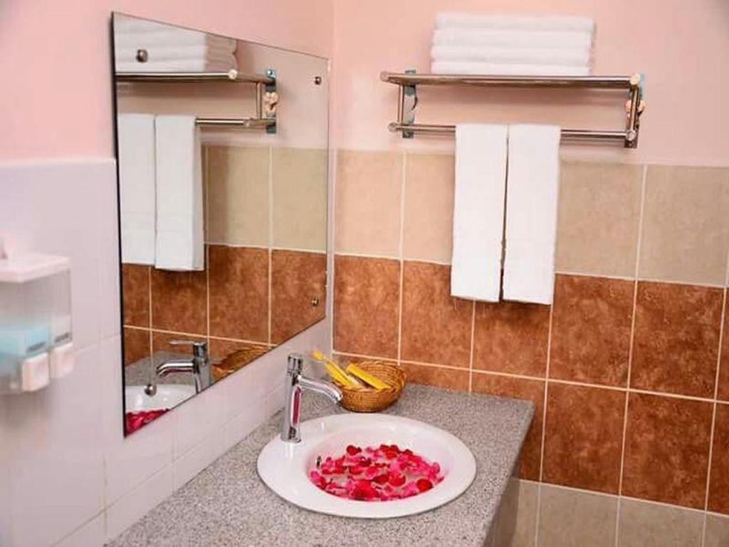 Real Link Hotel Rangum Quarto foto